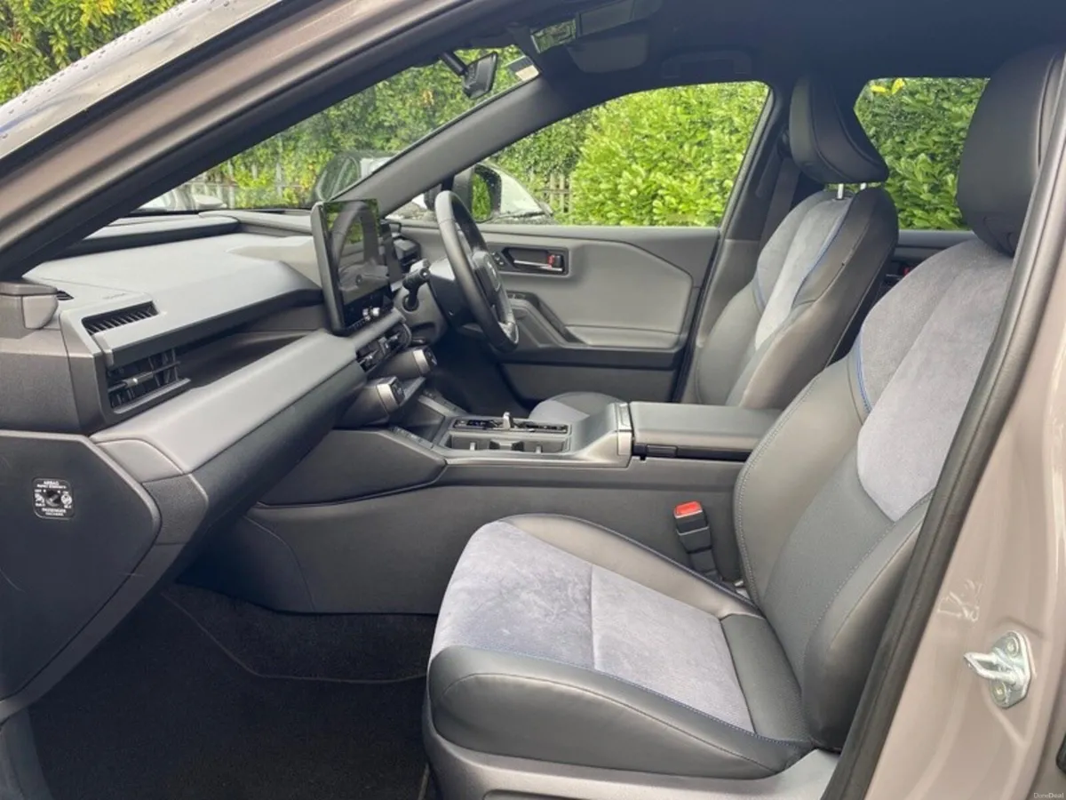 Toyota RAV4 RAV4 HEV Sport L.Edition - Image 6