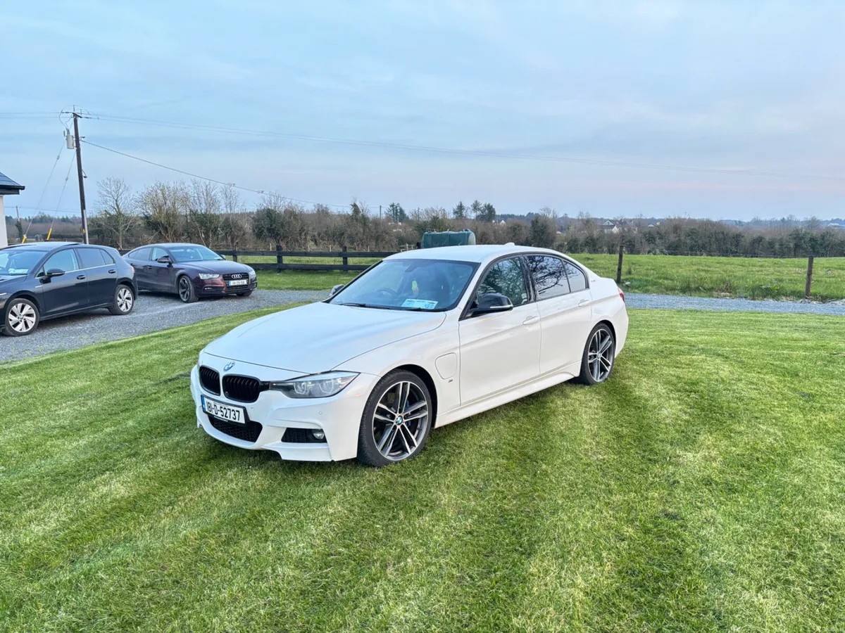 BMW 3-Series 2018 Msport Shadow edition - Image 2