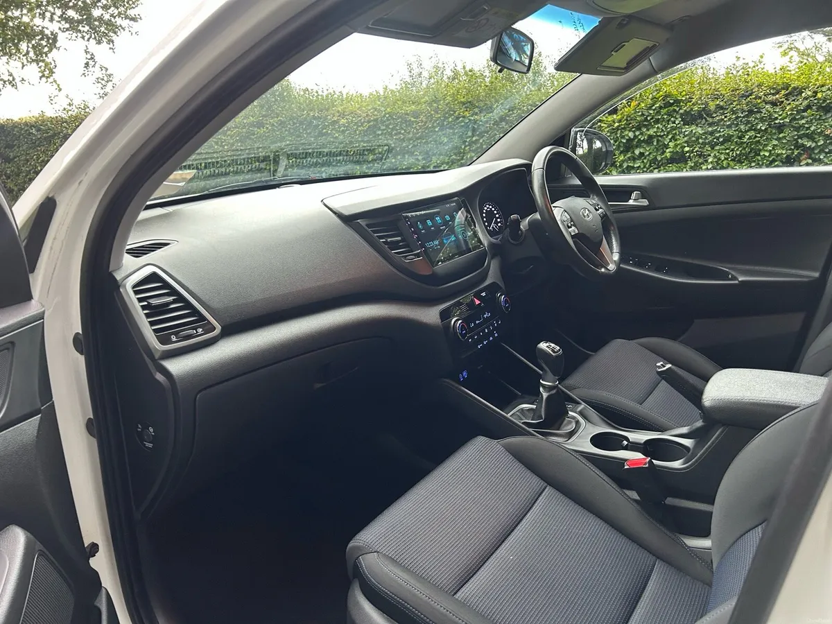 2018 Hyundai Tucson 1.7diesel Comfort Plus - Image 6