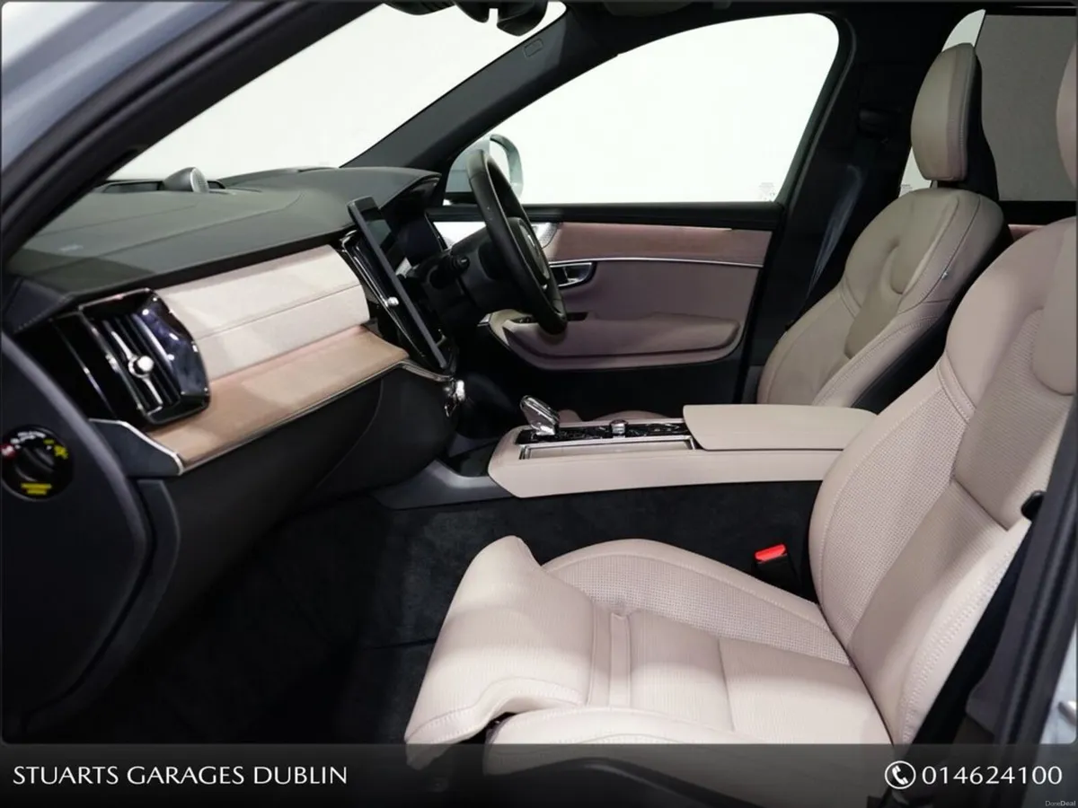 Volvo XC90 ULTRA DARK PHEV XC90 T8 7 SEATS, SILVER - Image 3