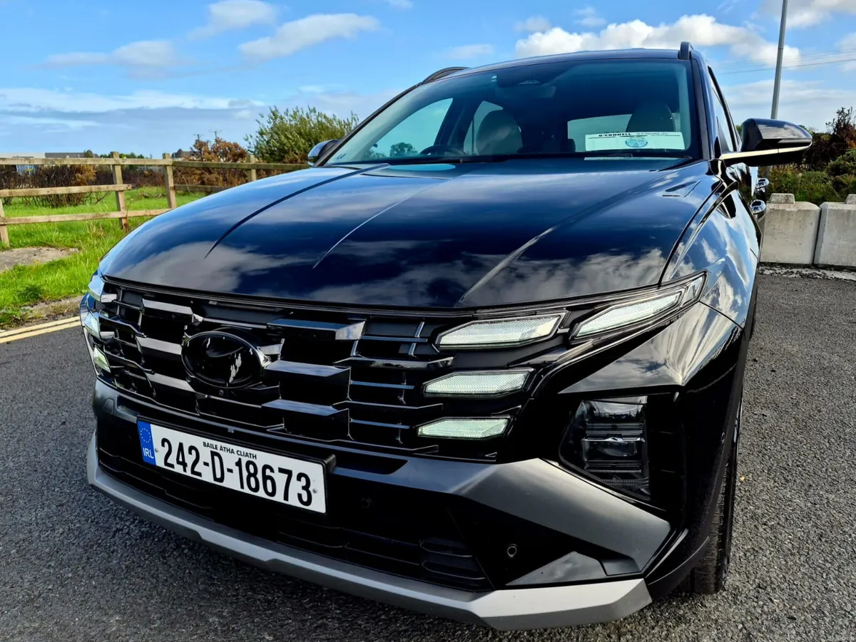 2024 HYUNDAI TUCSON 1.6 PHEV HYBRID EXECUTIVE PLUS - Image 3