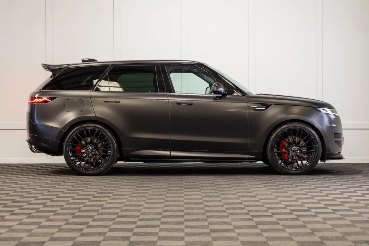 262 Range Rover Sport P460e Dynamic SE - Image 6