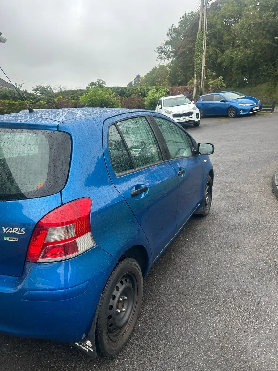 For sale 2010 Toyota Yaris 1.0 mint car one owner - Image 6