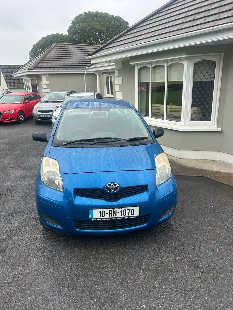 For sale 2010 Toyota Yaris 1.0 mint car one owner - Image 1