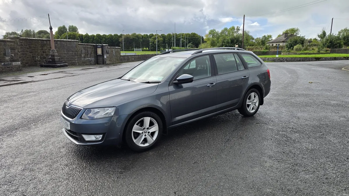 142 Skoda Octavia 1.6 diesel manual - Image 6