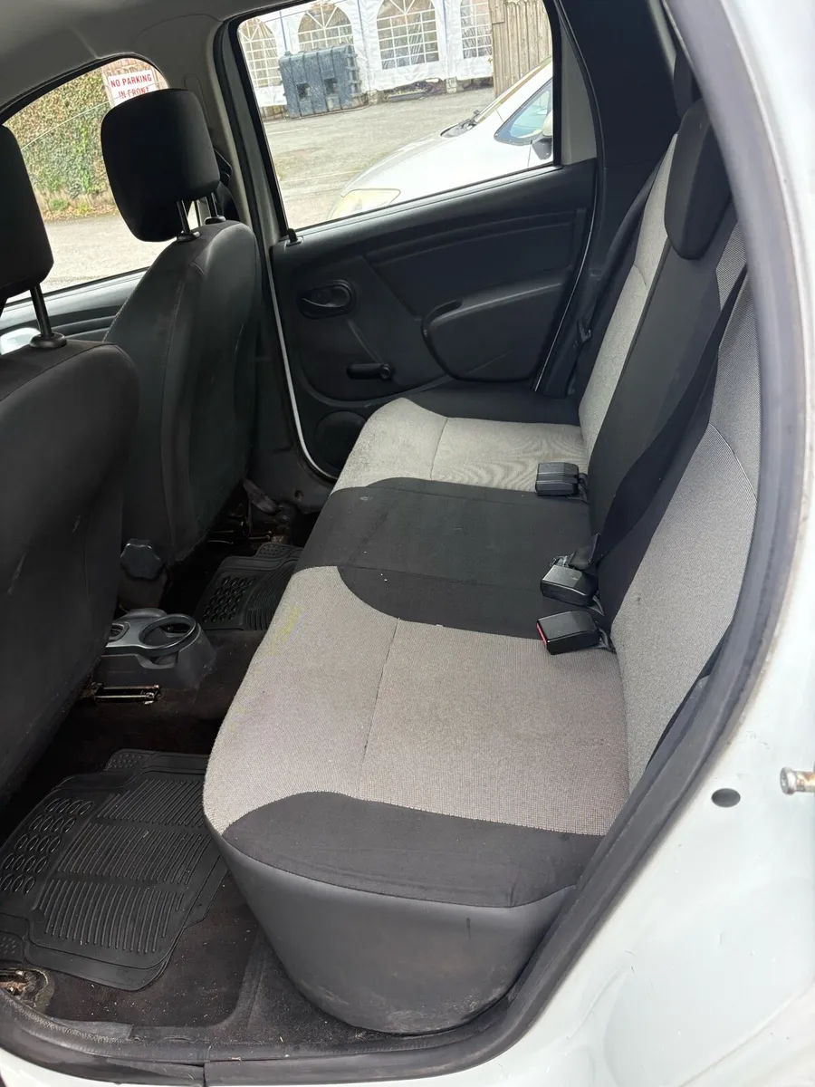 Dacia duste - Image 6