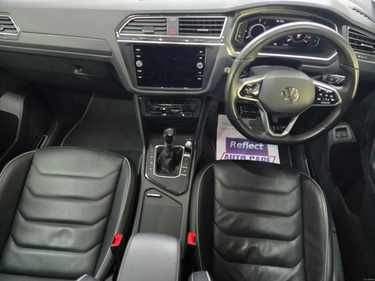 Volkswagen Tiguan R-LINE TSI PHEV S- DSG - Image 4