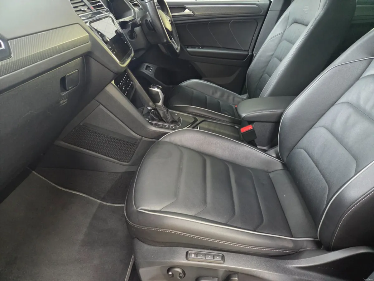 Volkswagen Tiguan R-LINE TSI PHEV S- DSG - Image 6