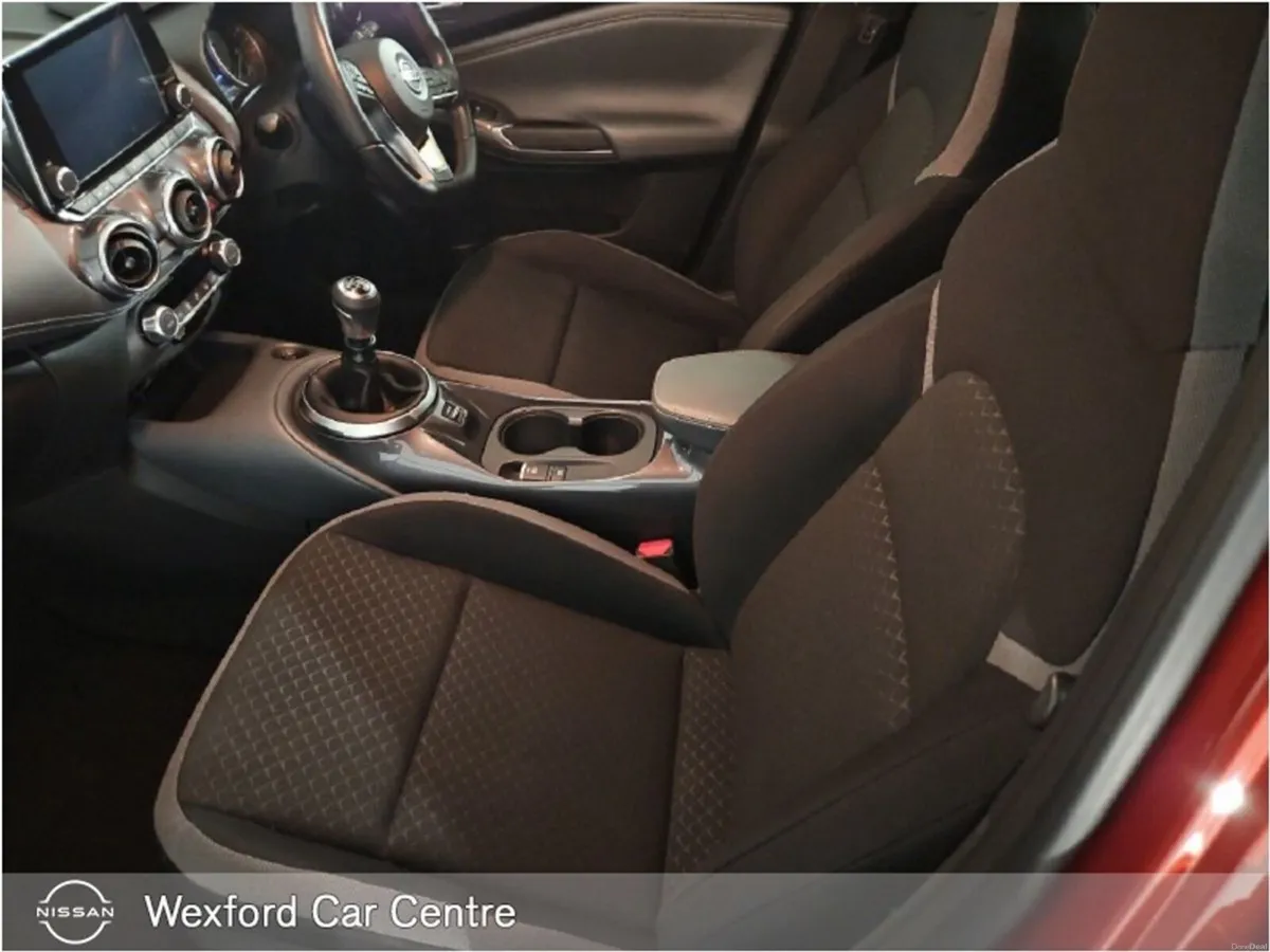 Nissan Juke 1.0 SV Premium ONE OWNER - Image 6