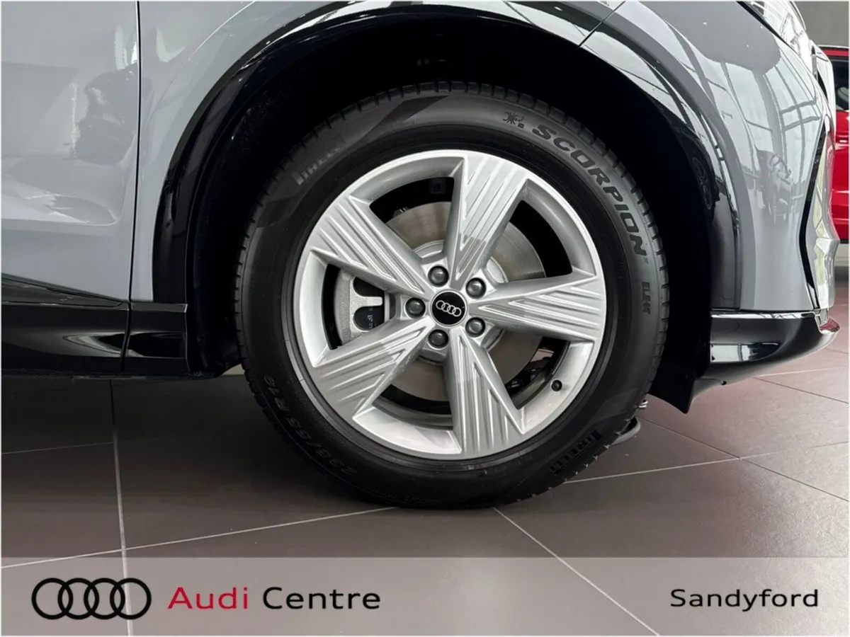 Audi Q4 e-tron E-TRON PERFORMANCE ADVANCE - Image 6