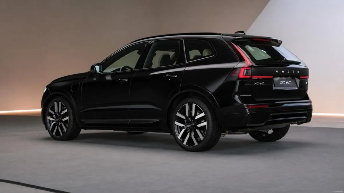Volvo XC60 200 KM OF ELECTRIC RANGE  THE NEW VOLVO - Image 5