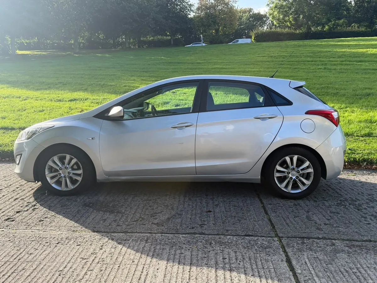 HYUNDAI I30 1.6 DIESEL MANUAL - Image 4