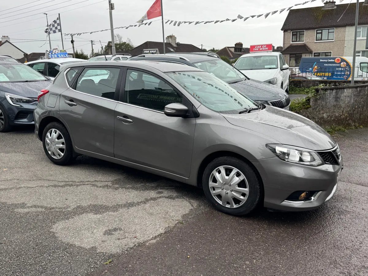 Nissan Pulsar petrol Automatic. - Image 5