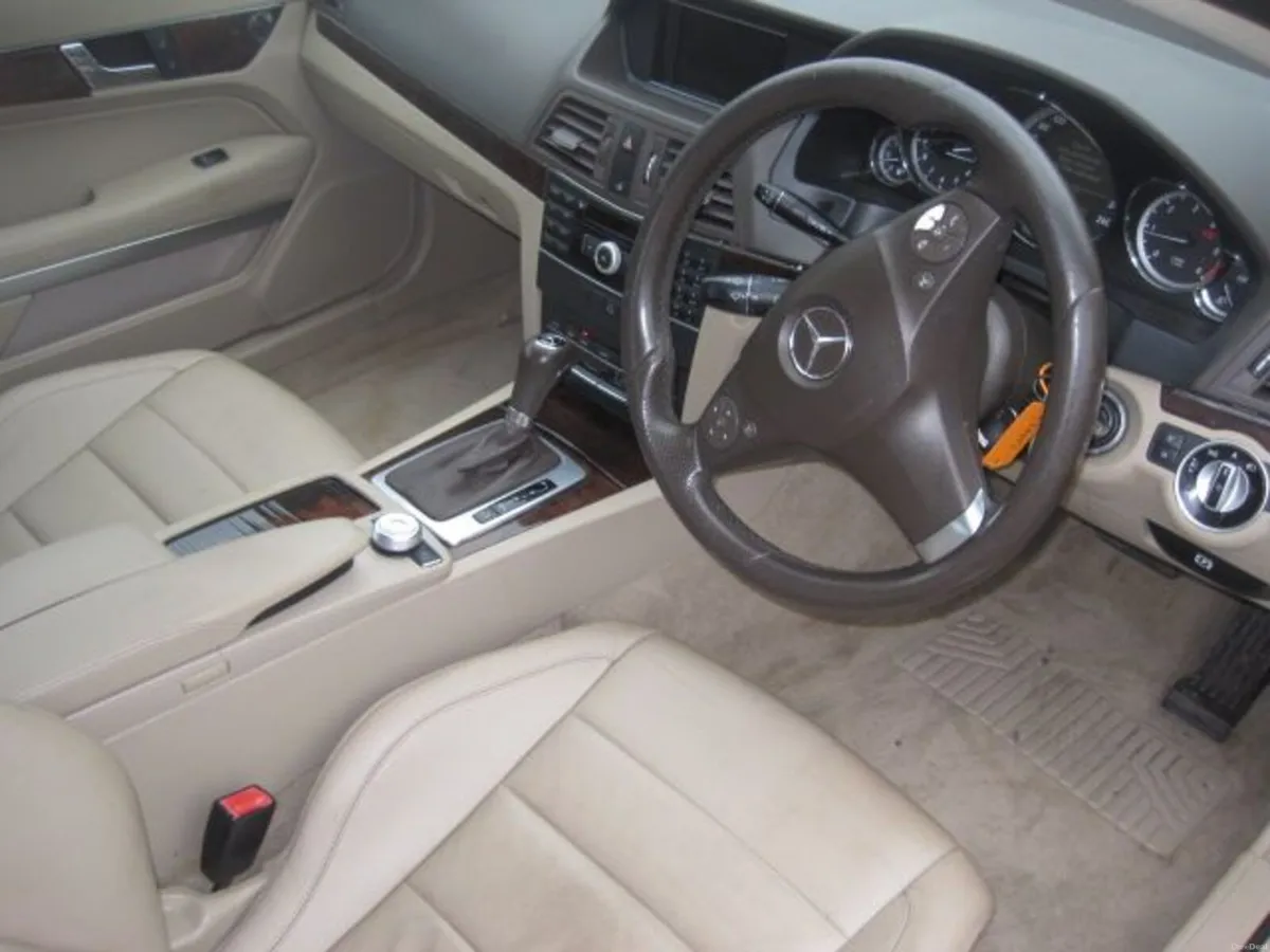Mercedes-Benz E-Class cdi 2011 coupe - Image 6