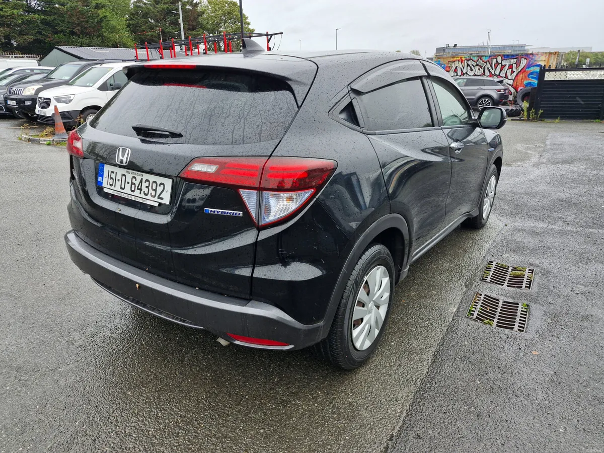 2015 Honda Vezel 1.5L Hybrid Low Miles Fresh Nct - Image 4