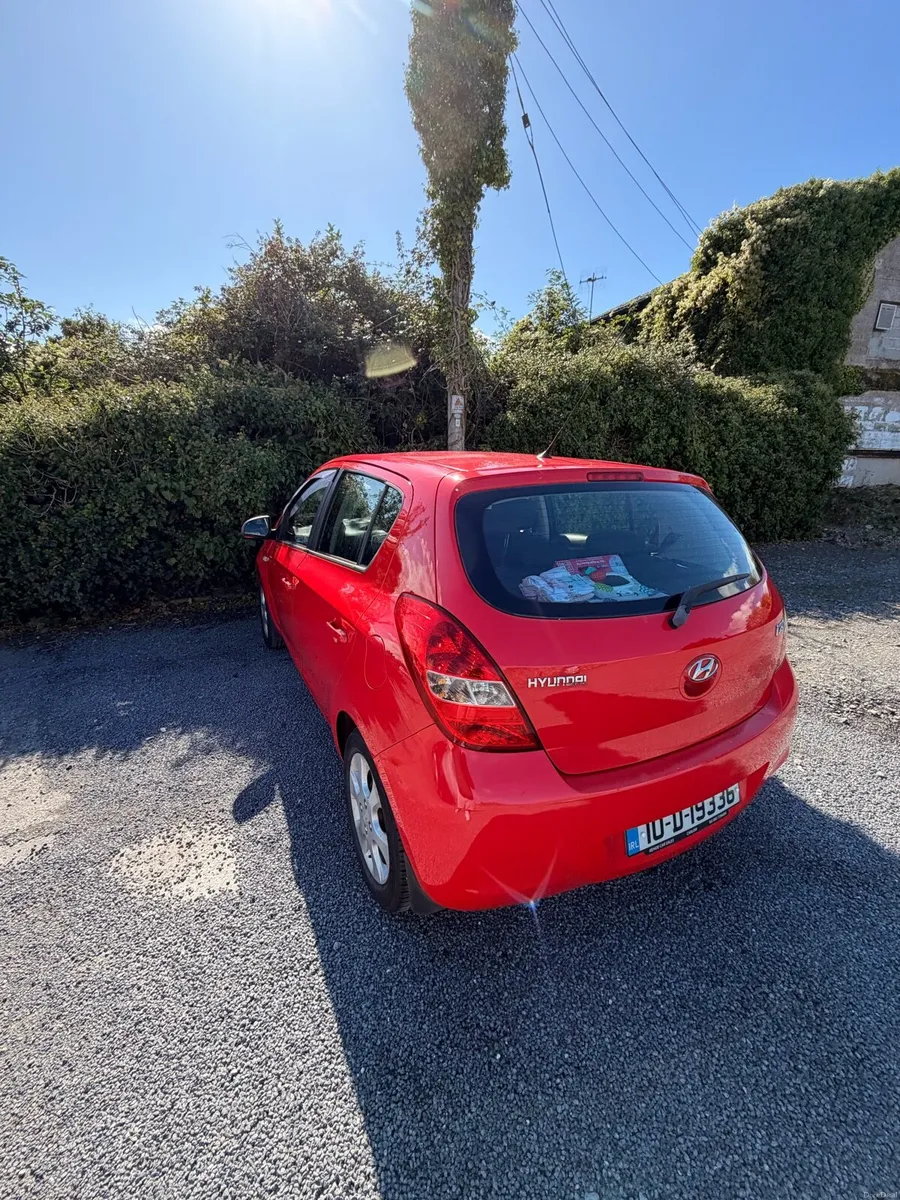Hyundai i20 Petrol with fresh NCT - Image 6