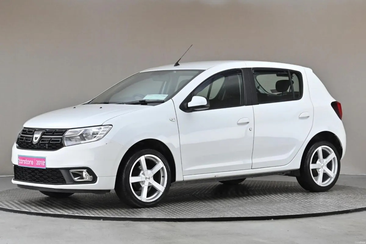 Dacia Sandero 1.0 SIGNATURE 5SPD **17"ALLOYS**REAR - Image 4