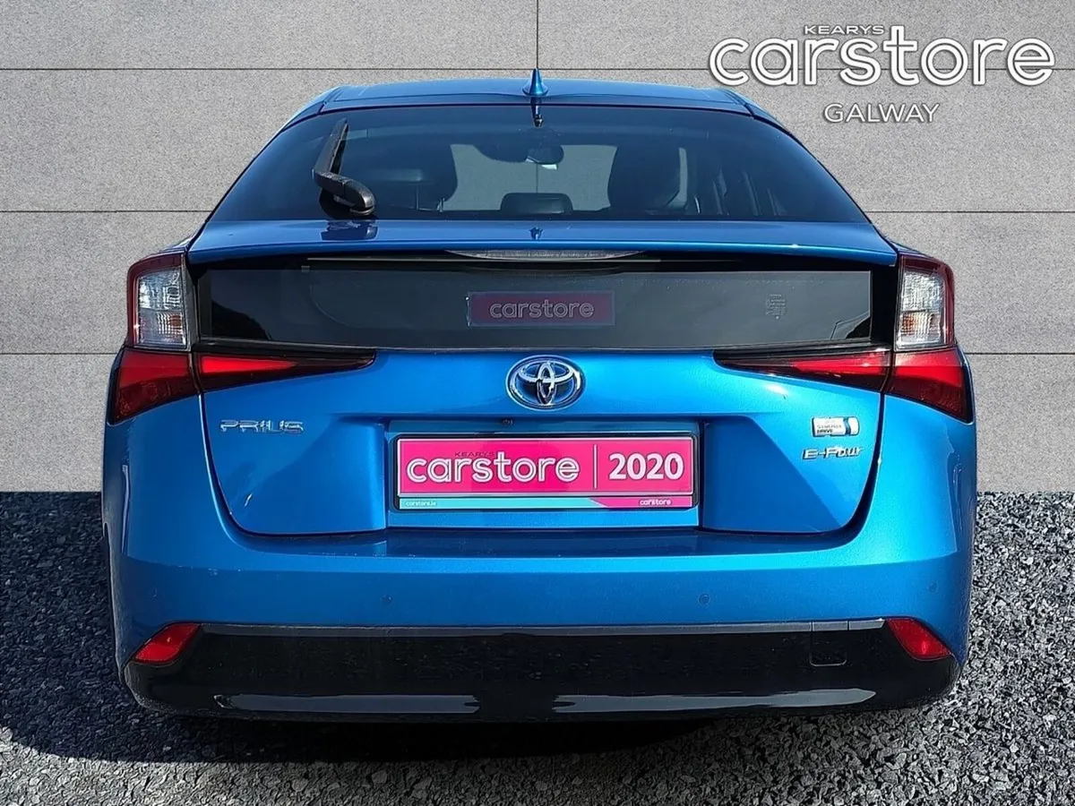 Toyota Prius A Premium Touringselection 4WD - Image 4