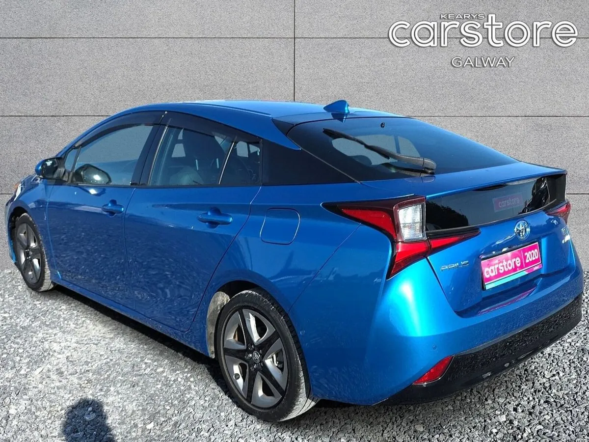 Toyota Prius A Premium Touringselection 4WD - Image 5
