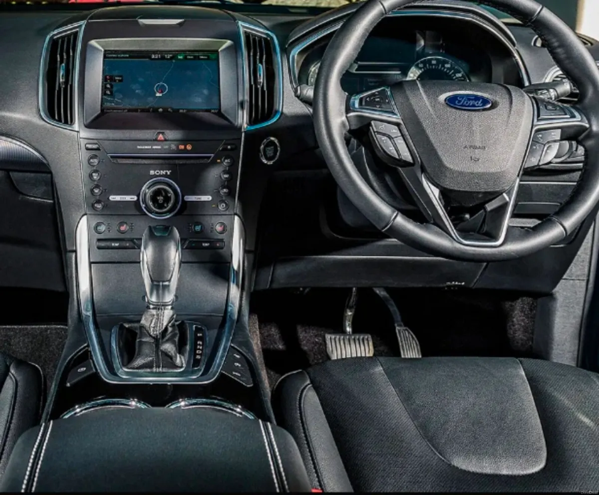 Ford Edge Sport 2.0 TDCi 210PS AWD 4x4 Automatic - Image 3