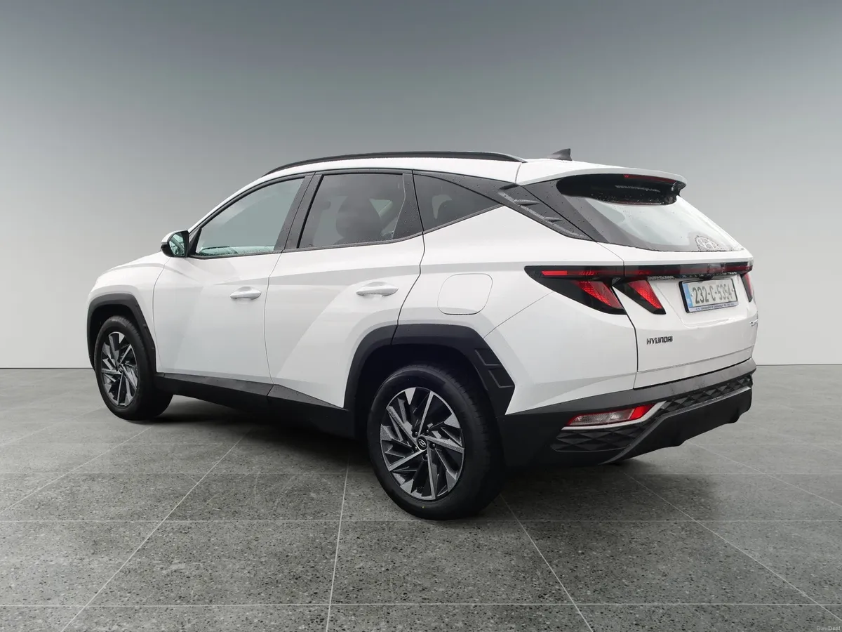 2023 HYUNDAI 1.6 EXECUTIVE PLUS 5DR - Image 3