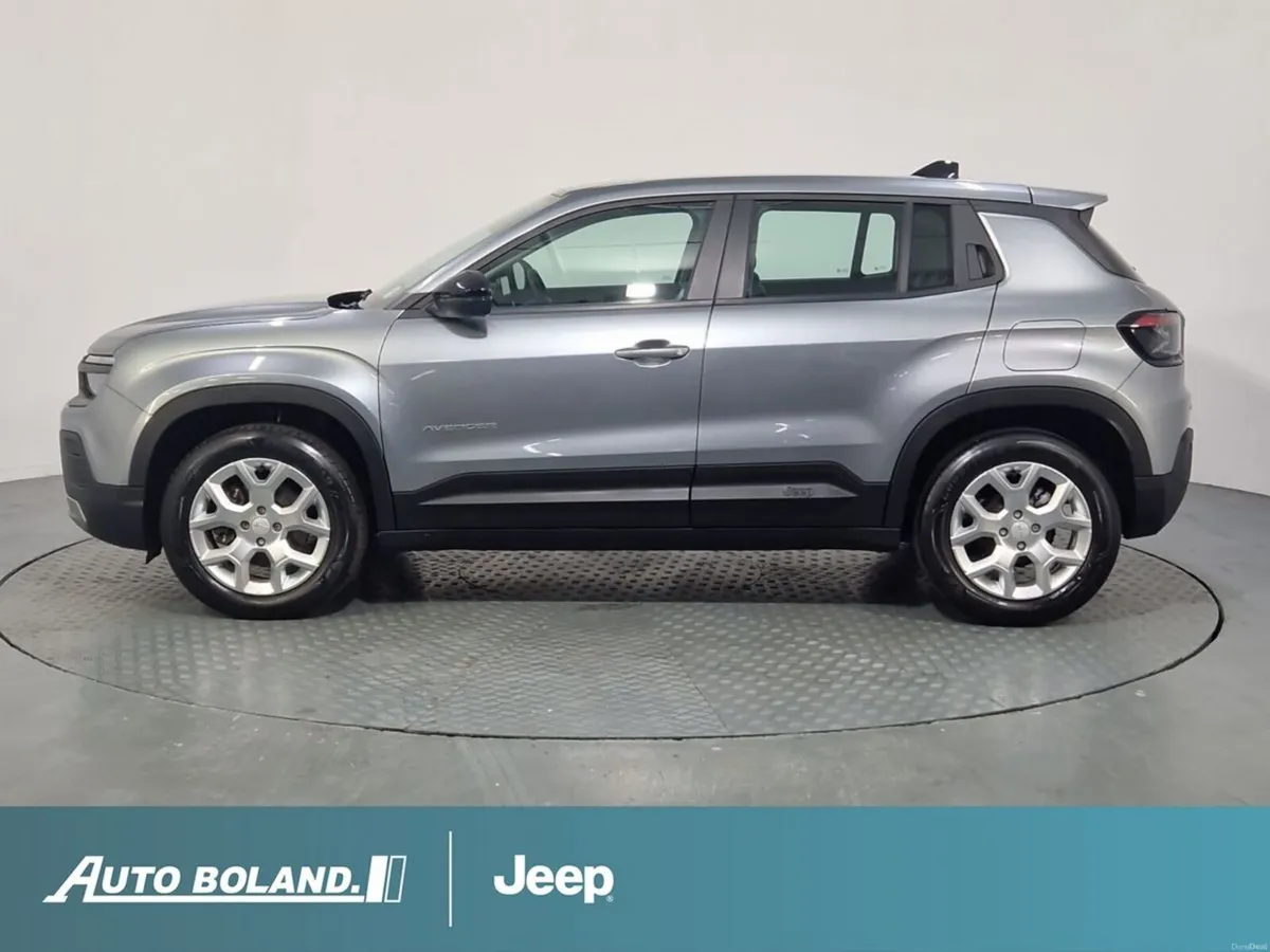 Jeep Avenger Altitude 1.2e-Hybrid 100HP e-DCT - Image 6