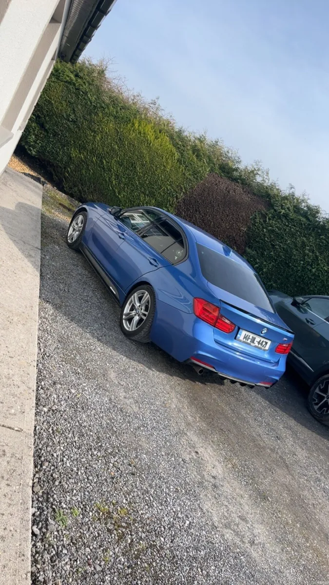 BMW 318d msport - Image 5