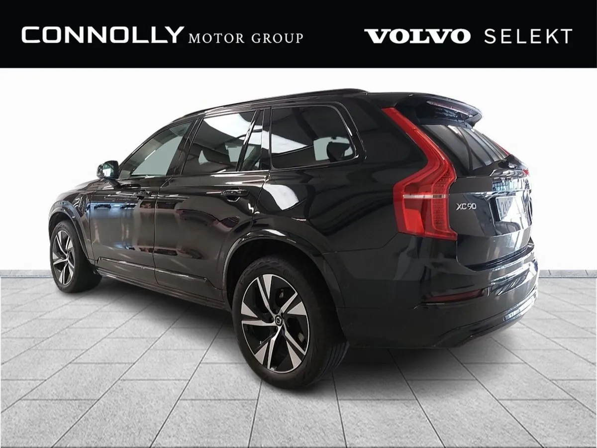 Volvo XC90 T8 PHEV 455hp Plus (Dark Theme) - Image 2