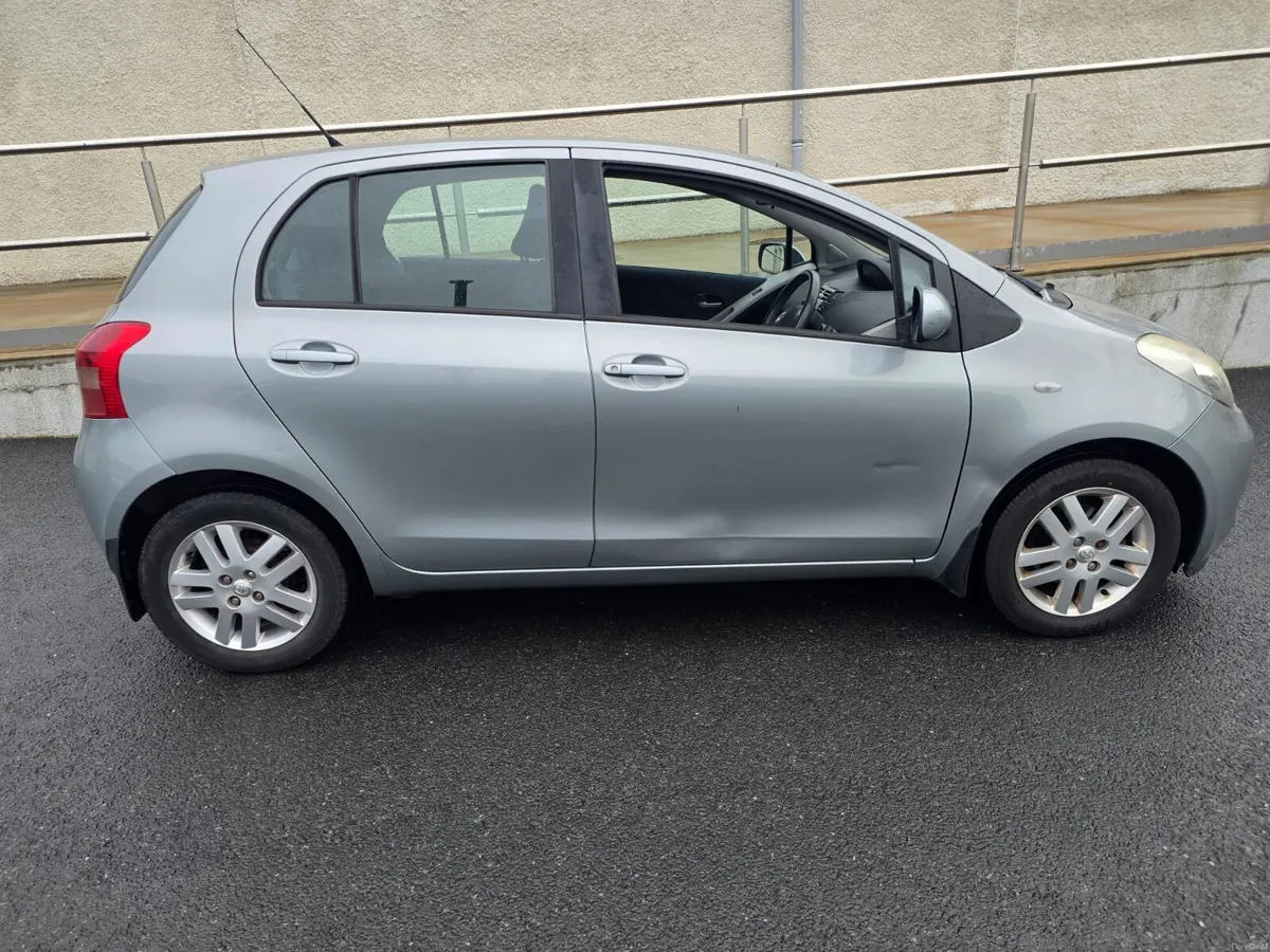 2008 Toyota Yaris, New NCT: 08/27 Tax: 03/27 - Image 2