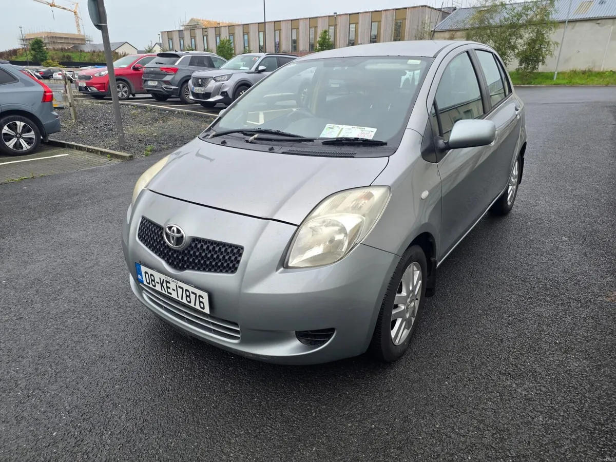 2008 Toyota Yaris, New NCT: 08/27 Tax: 03/27 - Image 6
