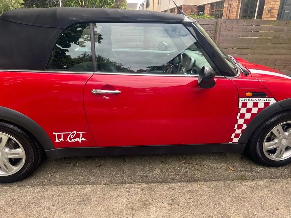 2005 Mini Convertible - Image 4