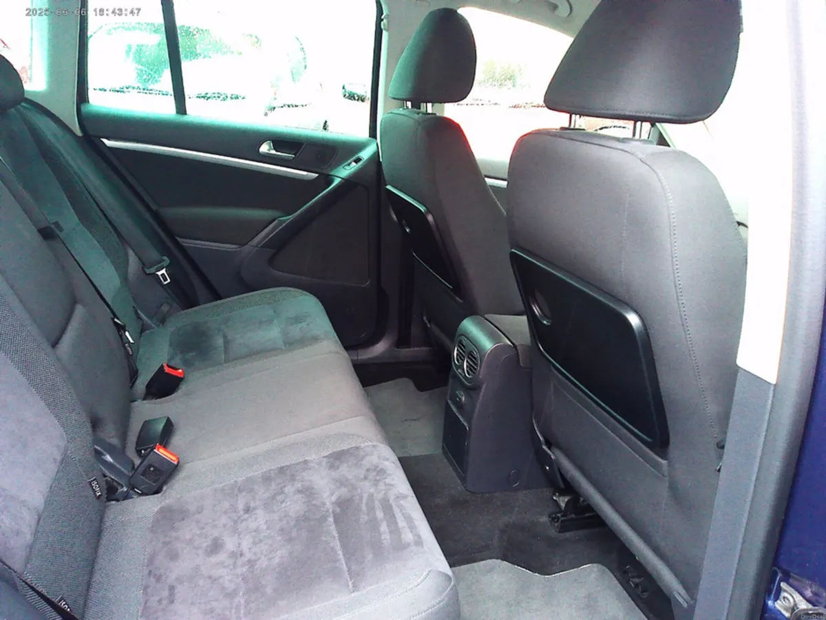 Volkswagen Tiguan 2.0 TDI MATCH ED BLUEMOTION 15 1 - Image 4