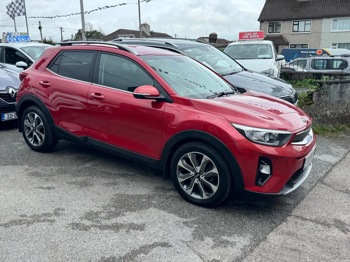 Kia Stonic low mileage petrol - Image 2