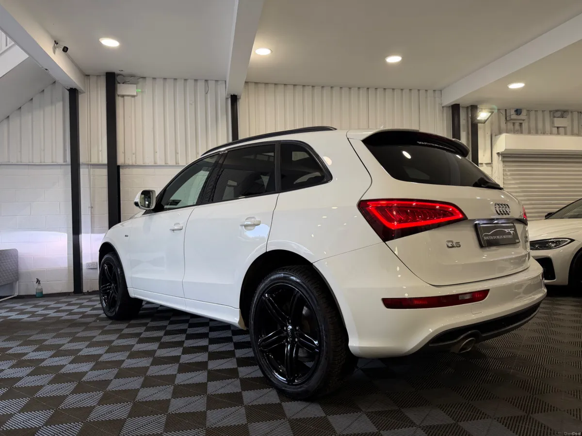 Audi Q5 2.0 TDI SLine QUATTRO-PAN ROOF - Image 5