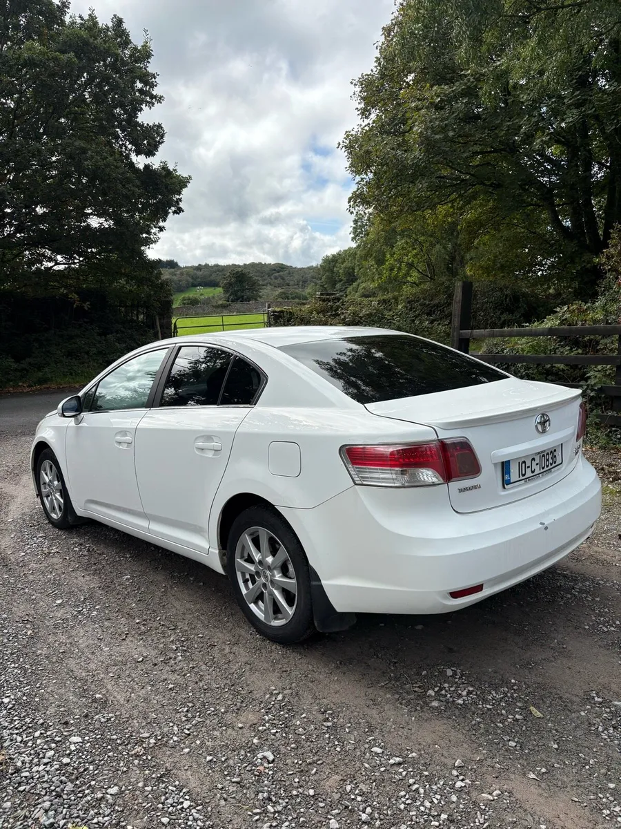 Toyota avensis 2.0d4d - Image 3