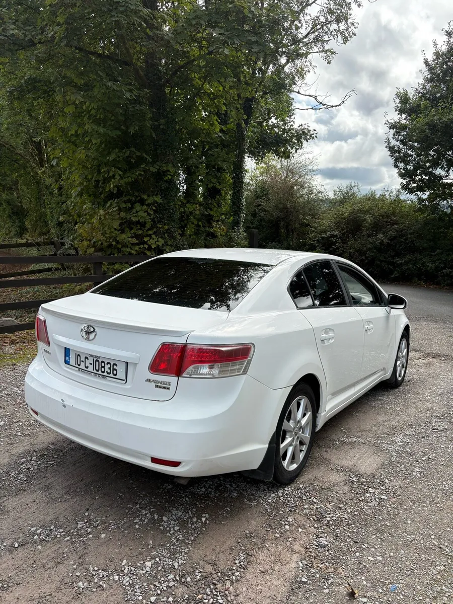 Toyota avensis 2.0d4d - Image 4