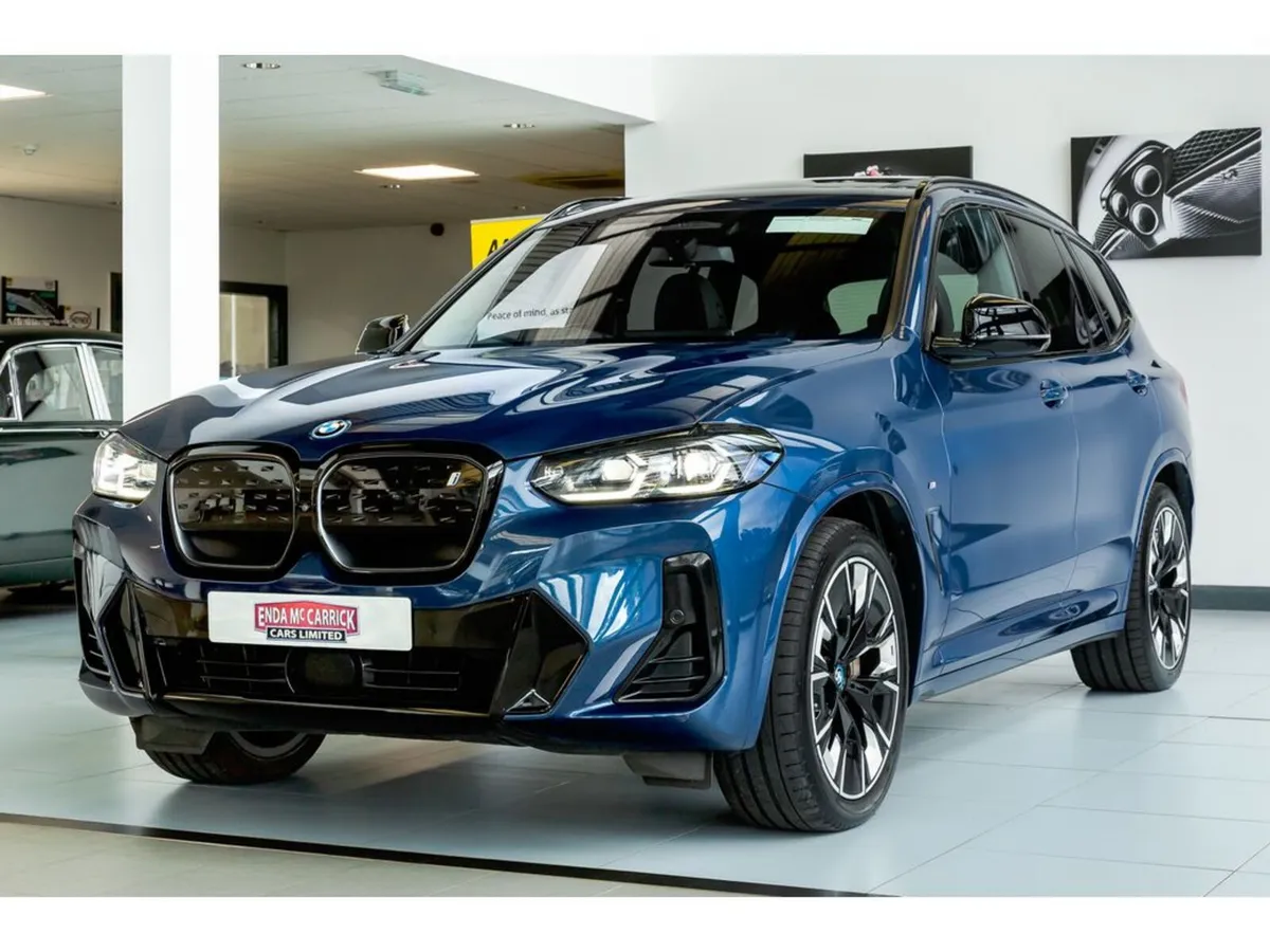 BMW iX3 M SPORT PRO, ROOF, COMFORT, TECH, HARMON K - Image 6