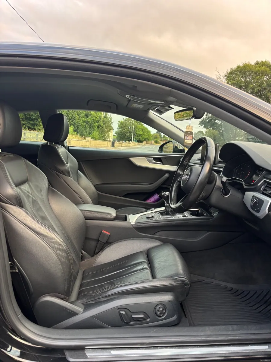 Audi A5 2017 - Image 2