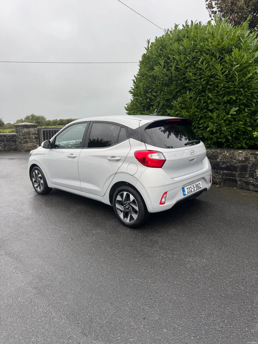 Hyundai i10 2023 . 1.0 petrol - Image 6