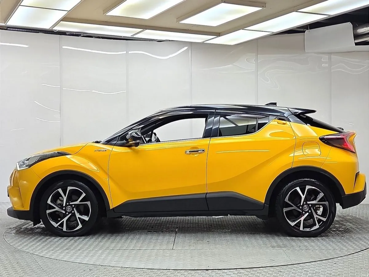 Toyota C-HR G 1.8 Hybrid *Top spec* - Image 5