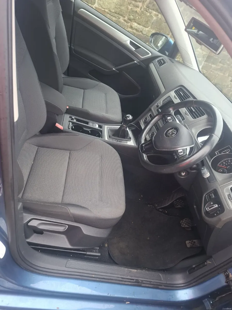 Volkswagen Golf 2014 - Image 3