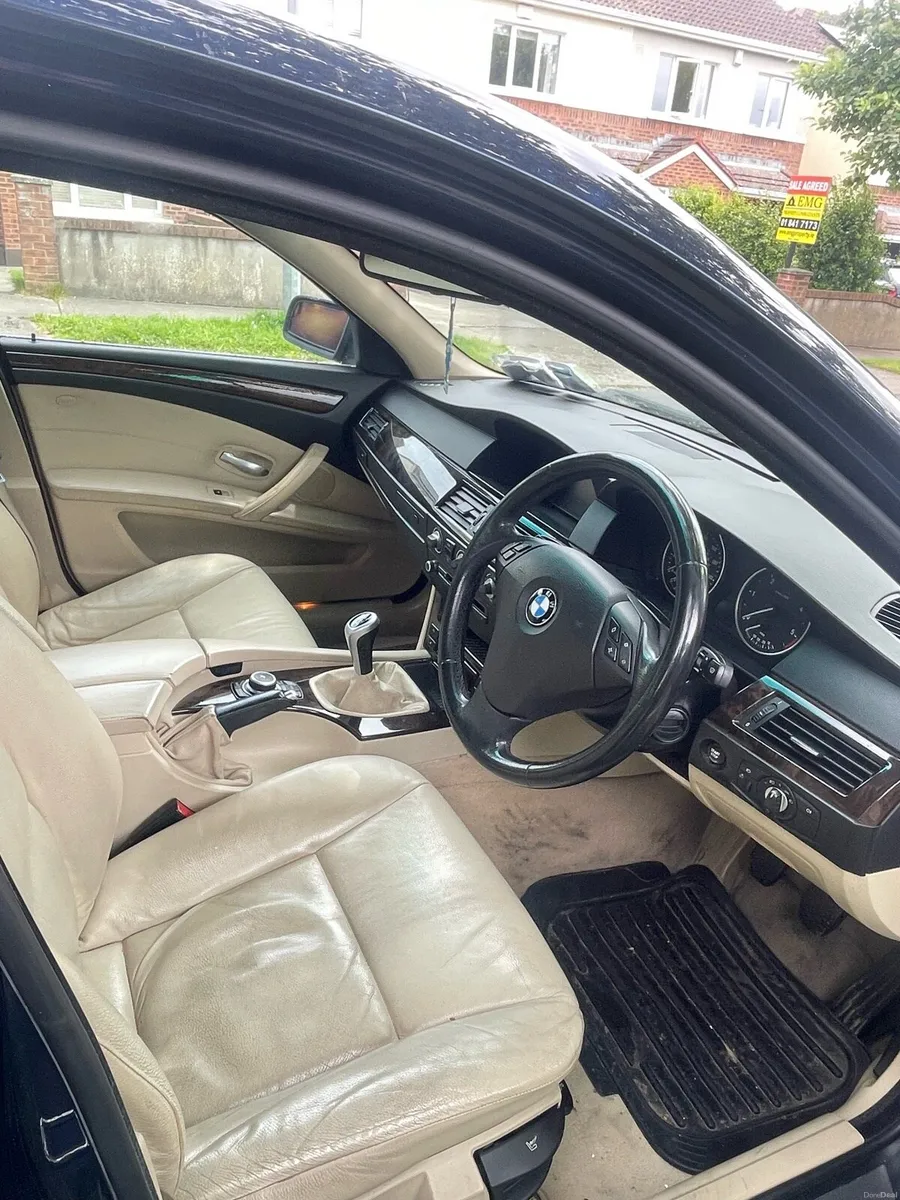 BMW 5 series manual Ammaculate - Image 2