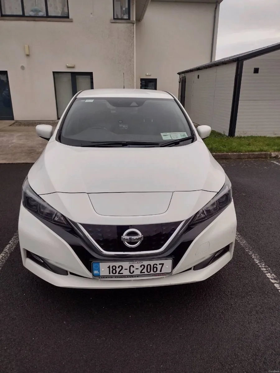 182c Nissan leaf 40kwh - Image 1
