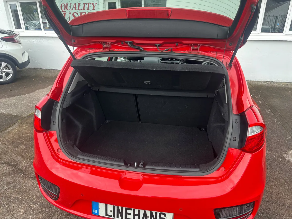 Kia Ceed 2016 High Spec Full Leather - Image 6