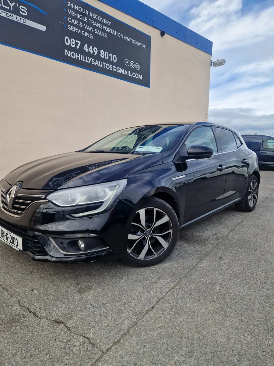Renault Megane 2018 - Image 2