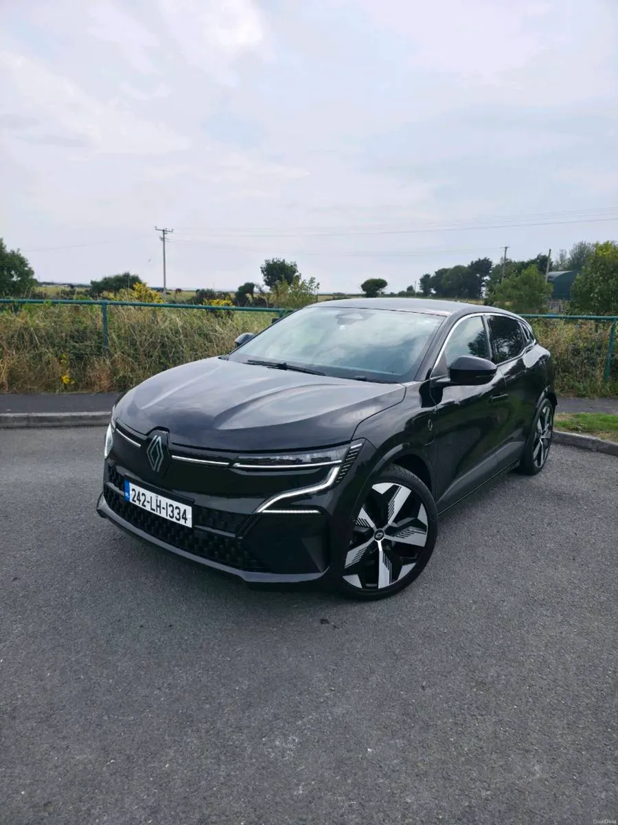 ⚫️2024 Renault Megane E-Tech EV60 220hp Techno+⚫️ - Image 2