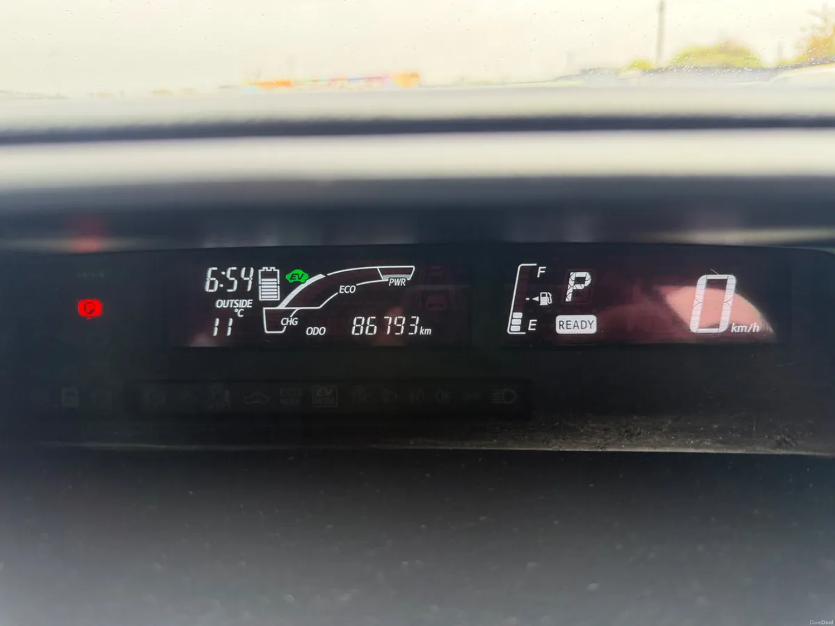 2016 Toyota Aqua 1.5L Hybrid Automatic Fresh NCT - Image 6