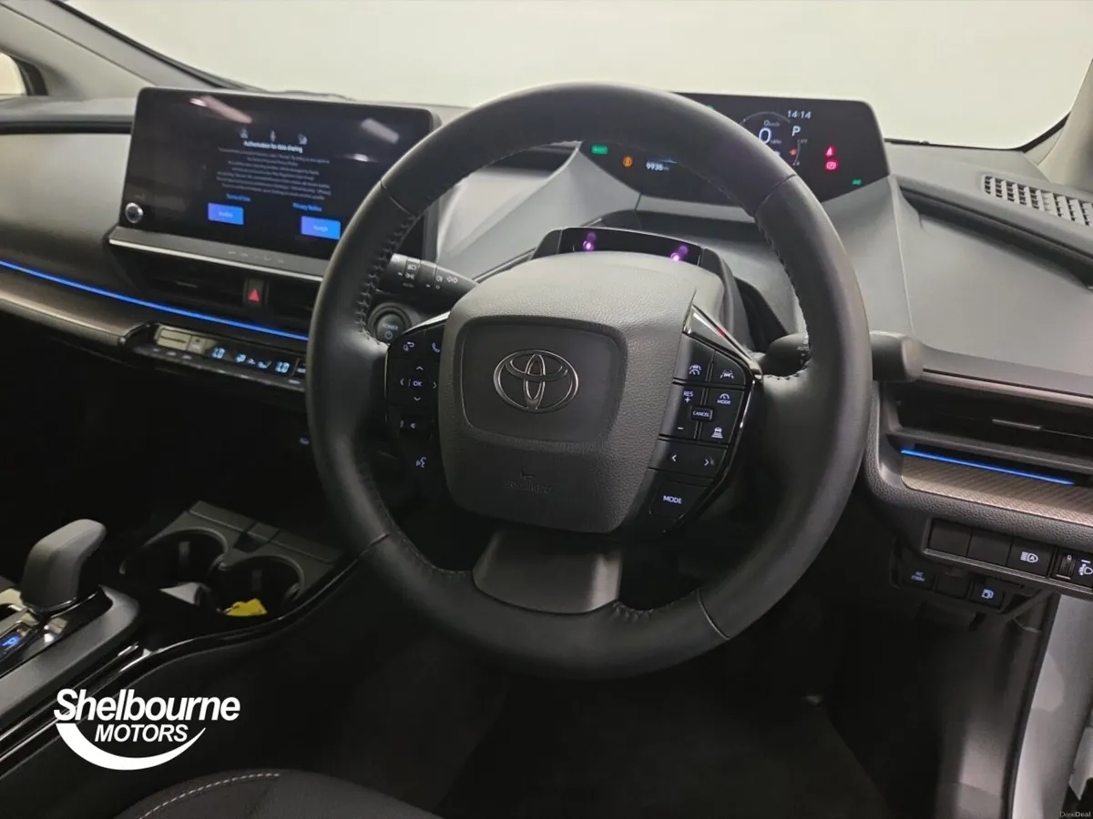 Toyota Prius 2.0 PHEV Design 5dr CVT - Image 4
