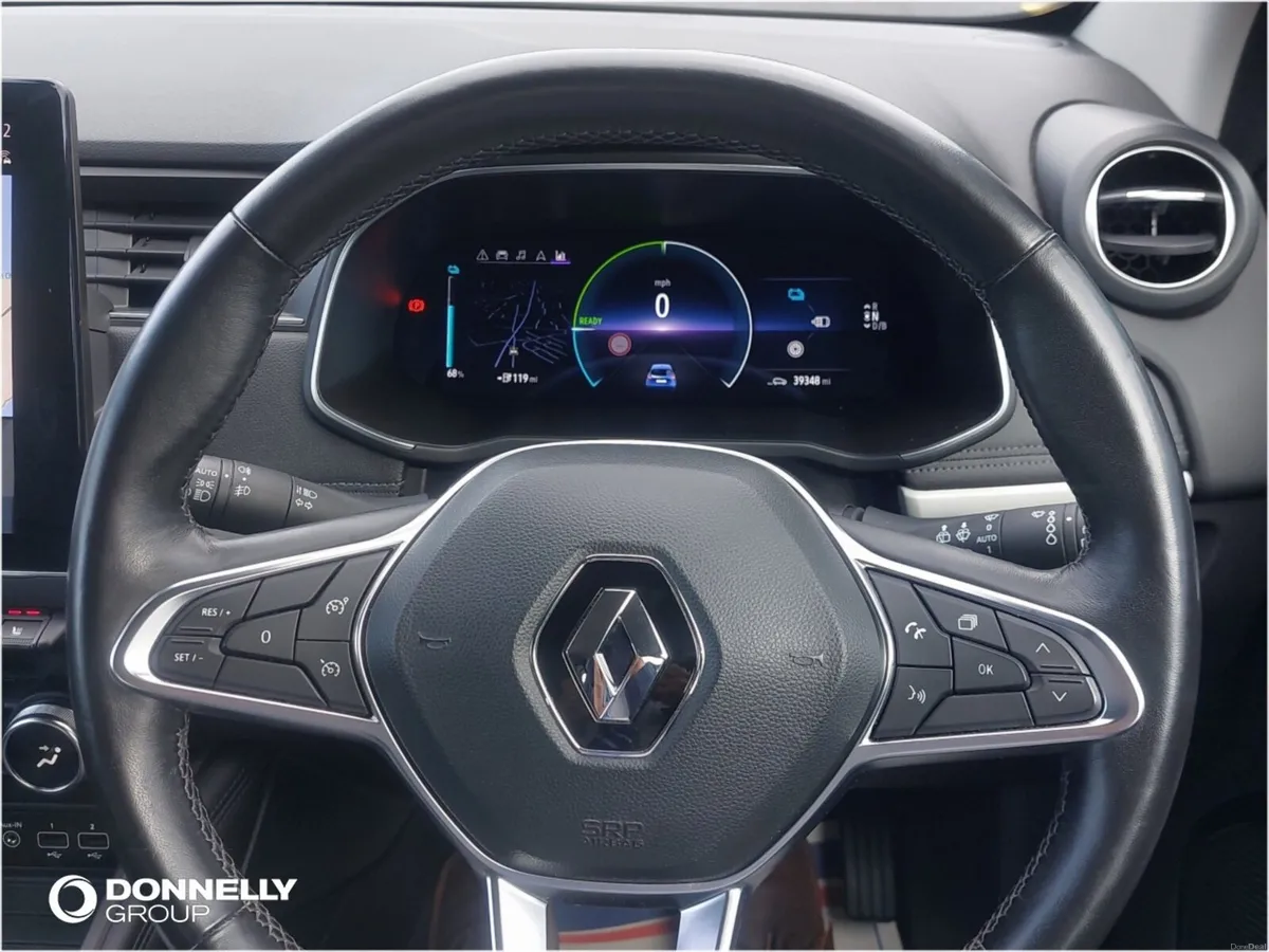 Renault ZOE 100kW GT Line + R135 50kWh Rapid Charg - Image 4