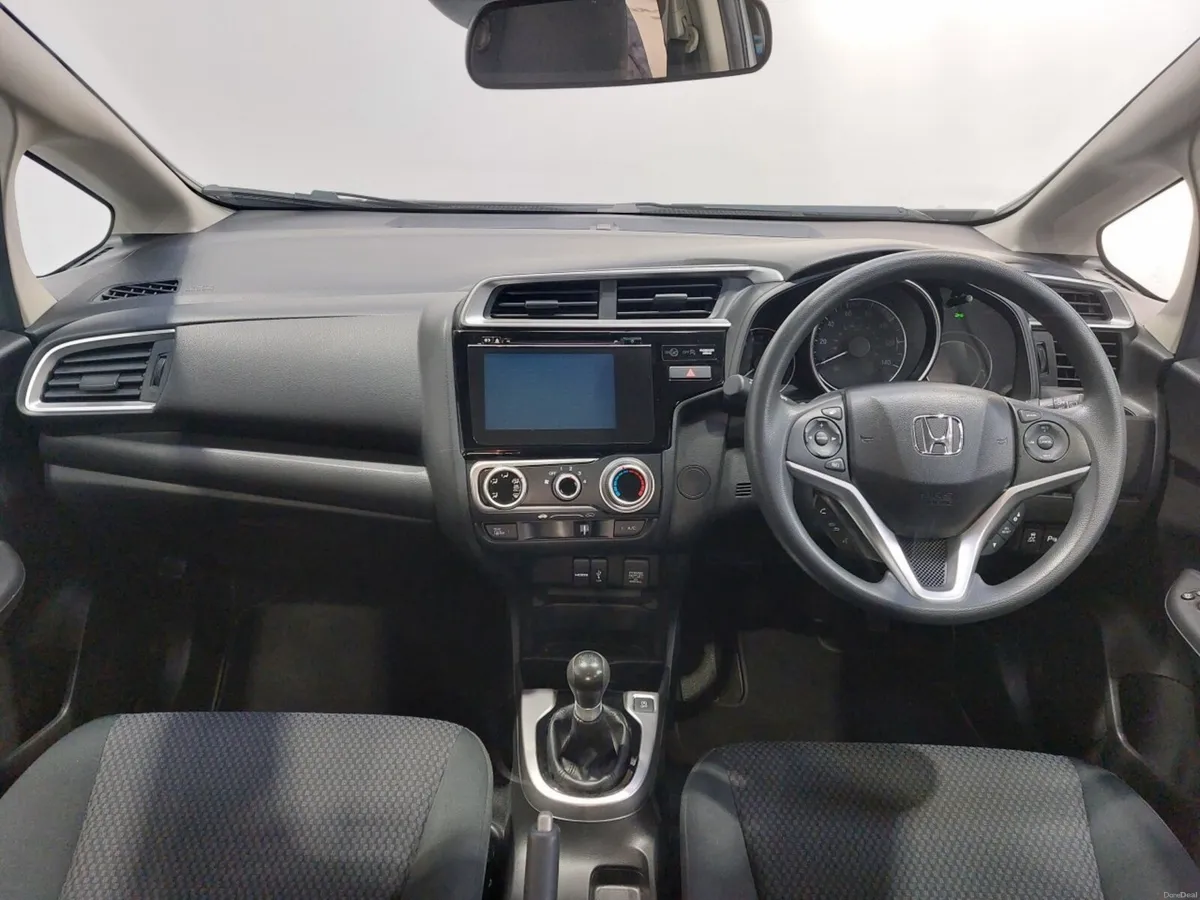 Honda Jazz 1.3 i-VTEC SE 5dr - Image 4